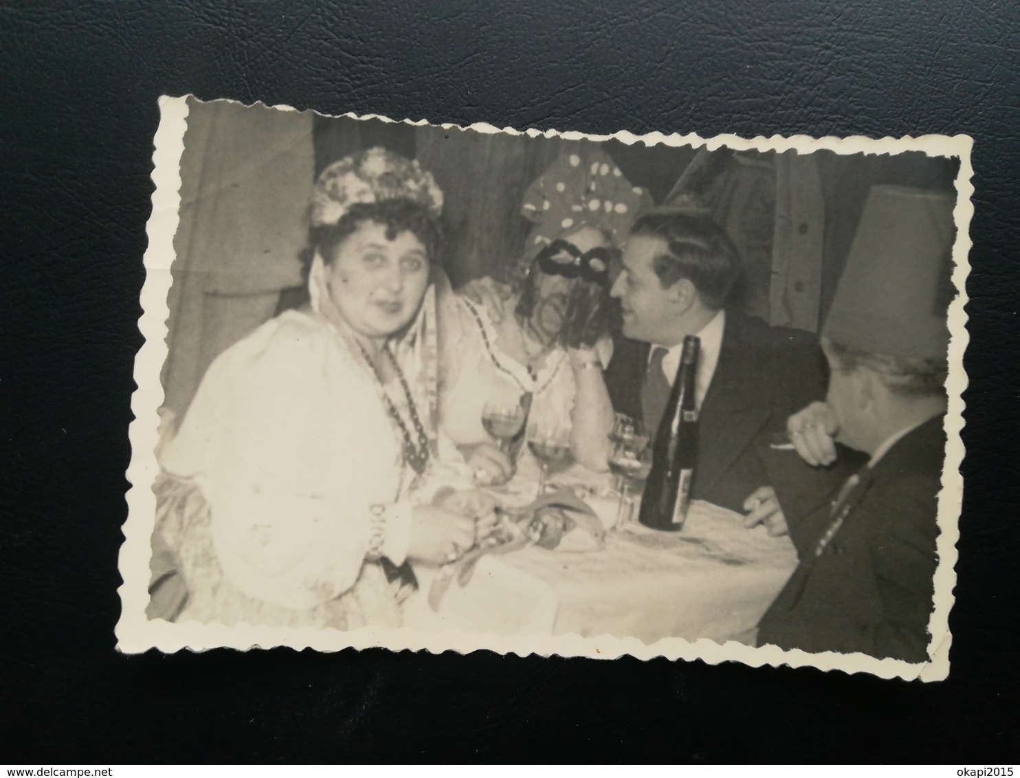 CARNAVAL "AU VERVIÉTOIS" EUPEN DEUX PERSONNES IDENTIFIÉES LOT 3 PHOTOS ORIGINALES WALLONIE LIÈGE ANNÉES 1950 ? - Luoghi