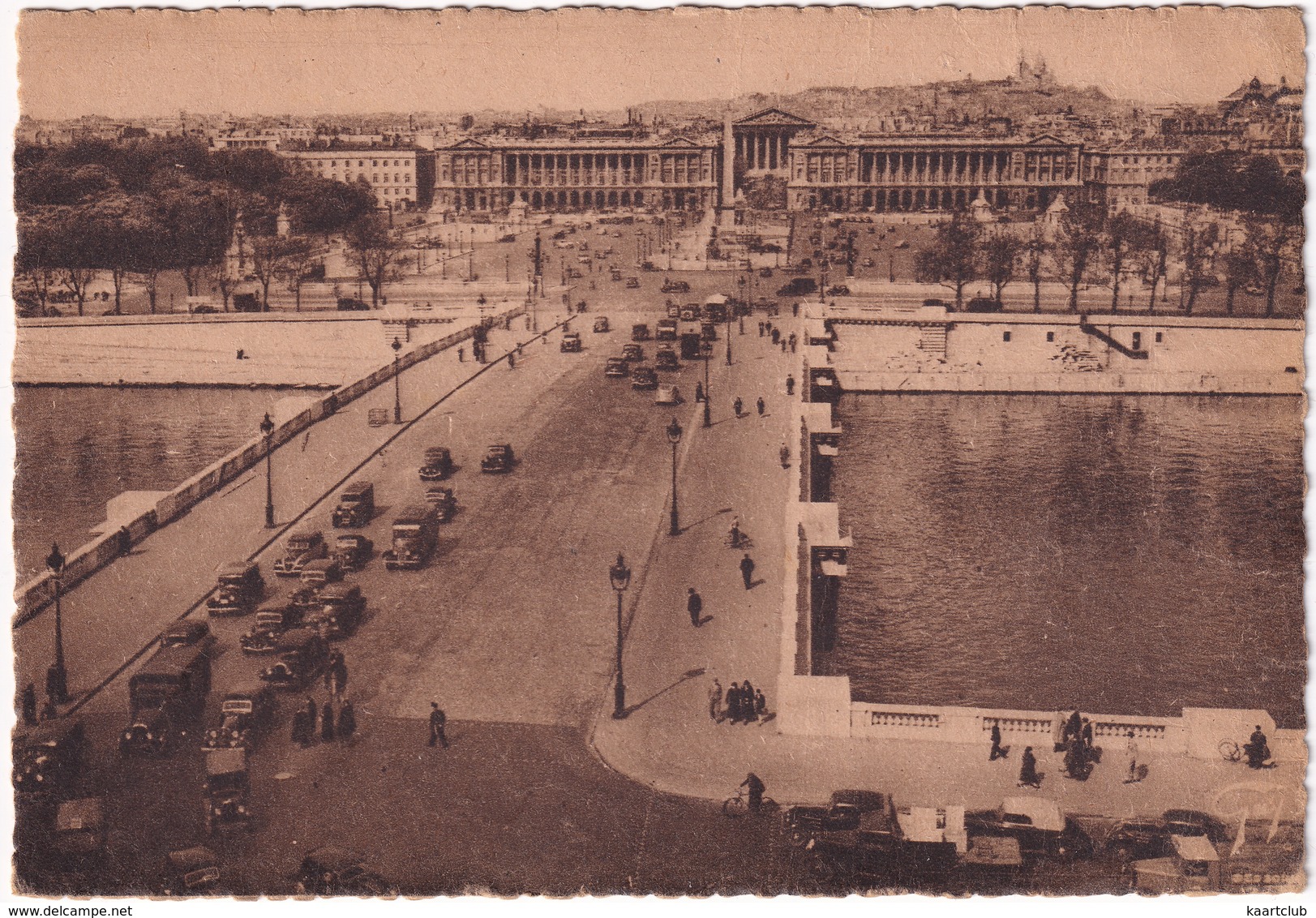 Paris Et Ses Merveilles: PEUGEOT 402, CITROËN TRACTION AVANT, OLDTIMER VOITURES, CAMIONS -  Pont, Concorde - (1948) - Toerisme