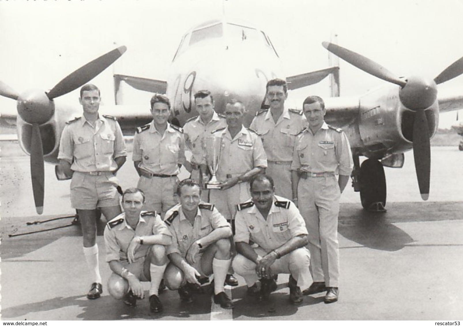 Rare Grande Photo 17 X 12 Cm Aviateurs Armée De L'air Devant Avion N°29 Guerre Algérie - 1939-45