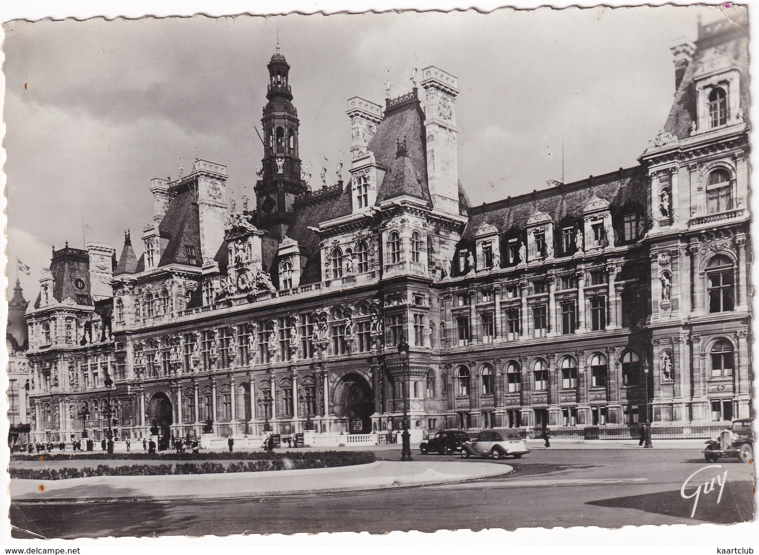 Paris Et Ses Merveilles: RENAULT PRIMAQUATRE ACL1, CITROËN ROSALIE -  L'Hotel De Ville  - (1949) - Toerisme