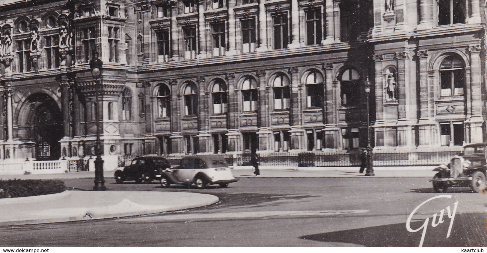 Paris Et Ses Merveilles: RENAULT PRIMAQUATRE ACL1, CITROËN ROSALIE -  L'Hotel De Ville  - (1949) - Toerisme