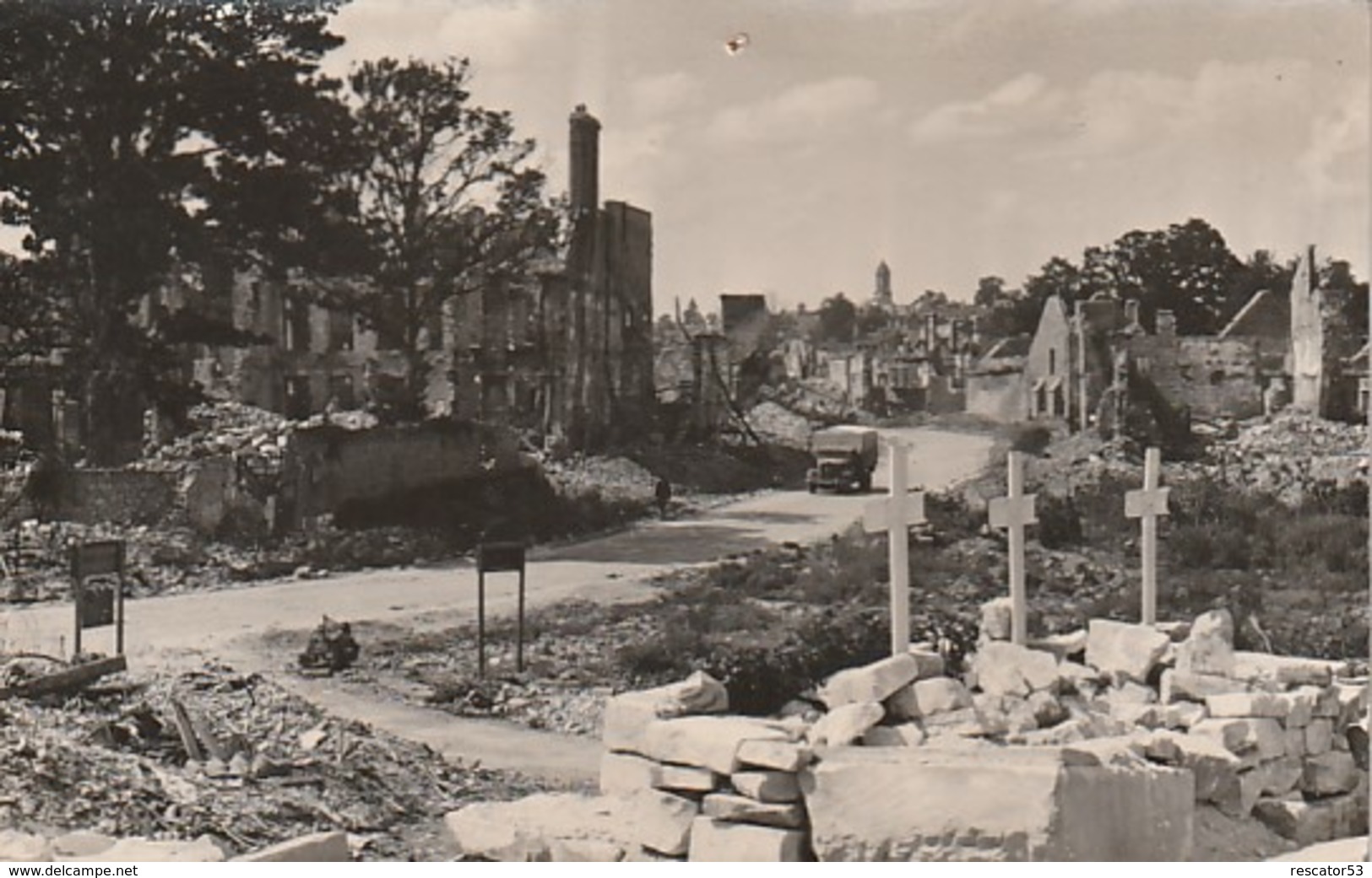 Rare Cpa Caen Après La Bataille à Travers Les Ruines - 1939-45