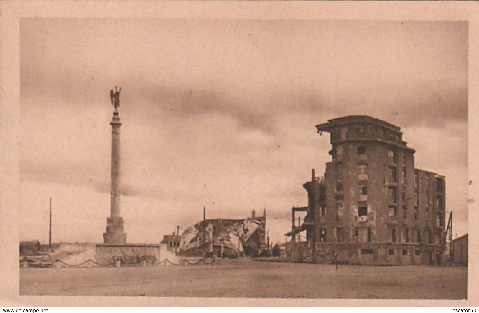 Rare Cpa Caen Place Du Maréchal Foch Après La Bataille - 1939-45