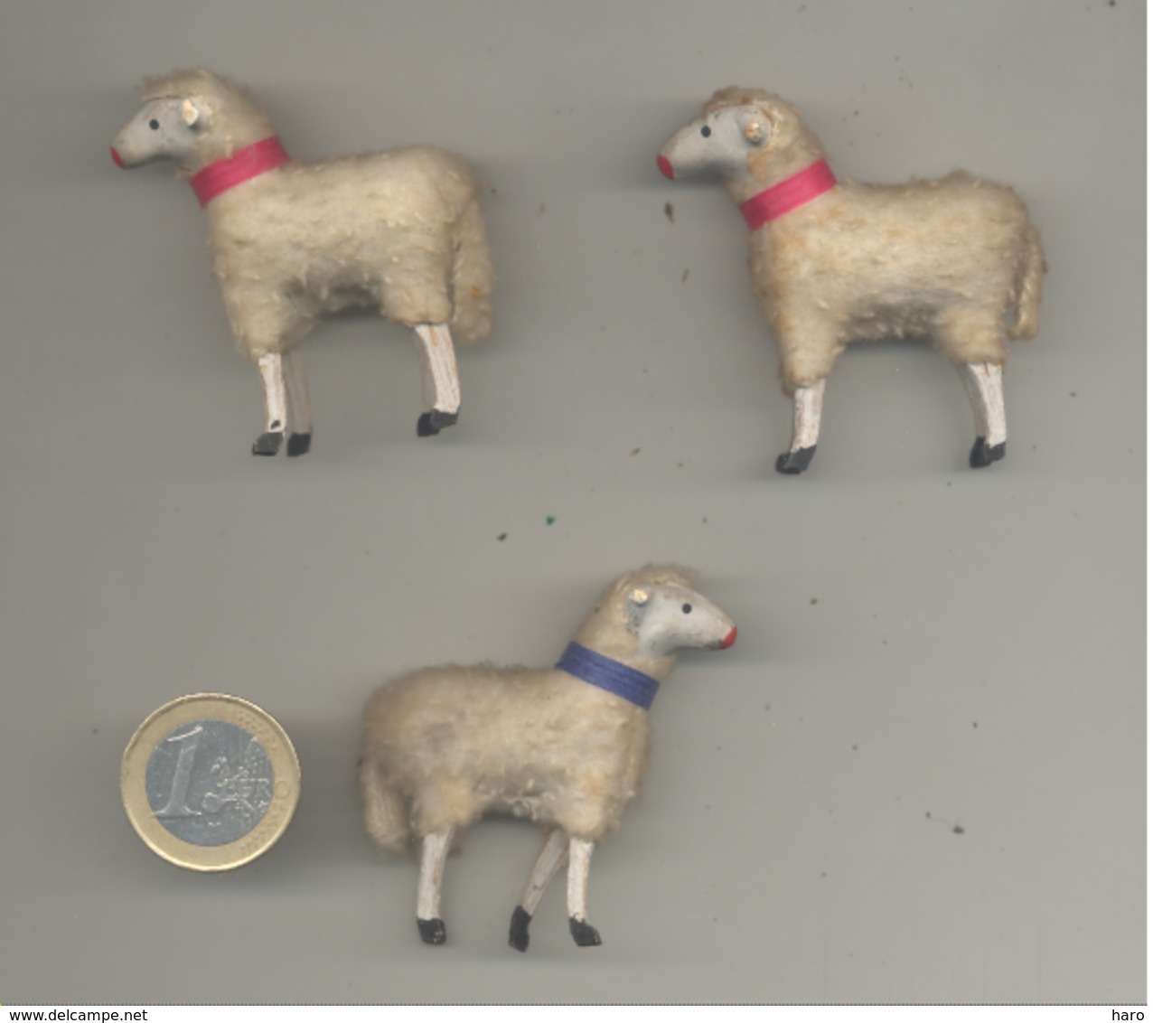 Lot De 3 Moutons , Sujets Pour Crèche - Corps Laineux - Figurine - 195...? - Jouets Anciens