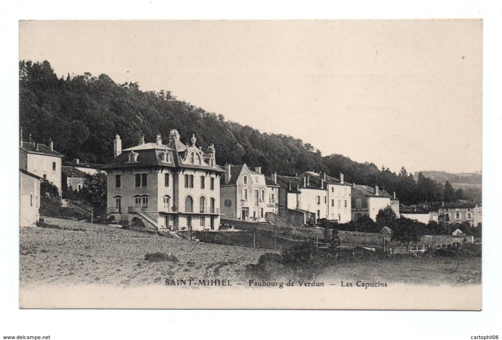 - CPA SAINT-MIHIEL (55) - Faubourg De Verdun - Les Capucins - Photo Foliguet - - Saint Mihiel