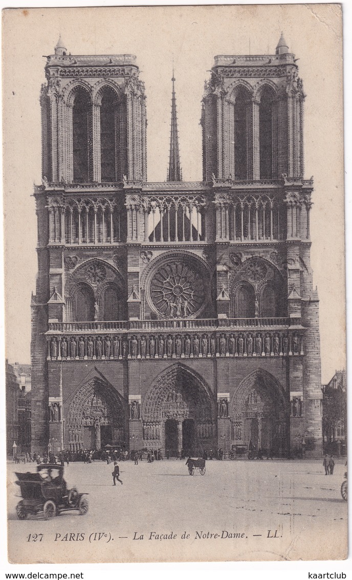 Paris (IVe):  OLDTIMER VOITURE BRASS ERA CAR +/- 1905 - La Facade De Notre-Dame - Toerisme