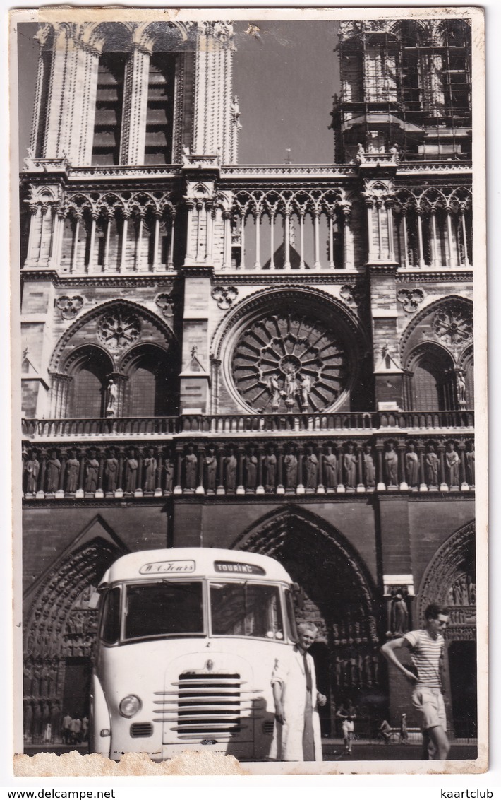 Paris: OLDTIMER AUTOBUS AUTOCAR (BERLIET ??) - Notre-Dame - Real Photo - Voitures De Tourisme