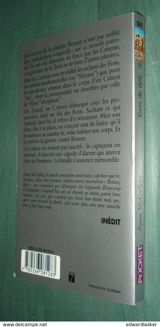 PRESSES POCKET SF 5678 : Terre De Défi (Le Cycle Des Hommes Libres) //Anne McCaffrey - EO Mars 2000 [2] - Presses Pocket