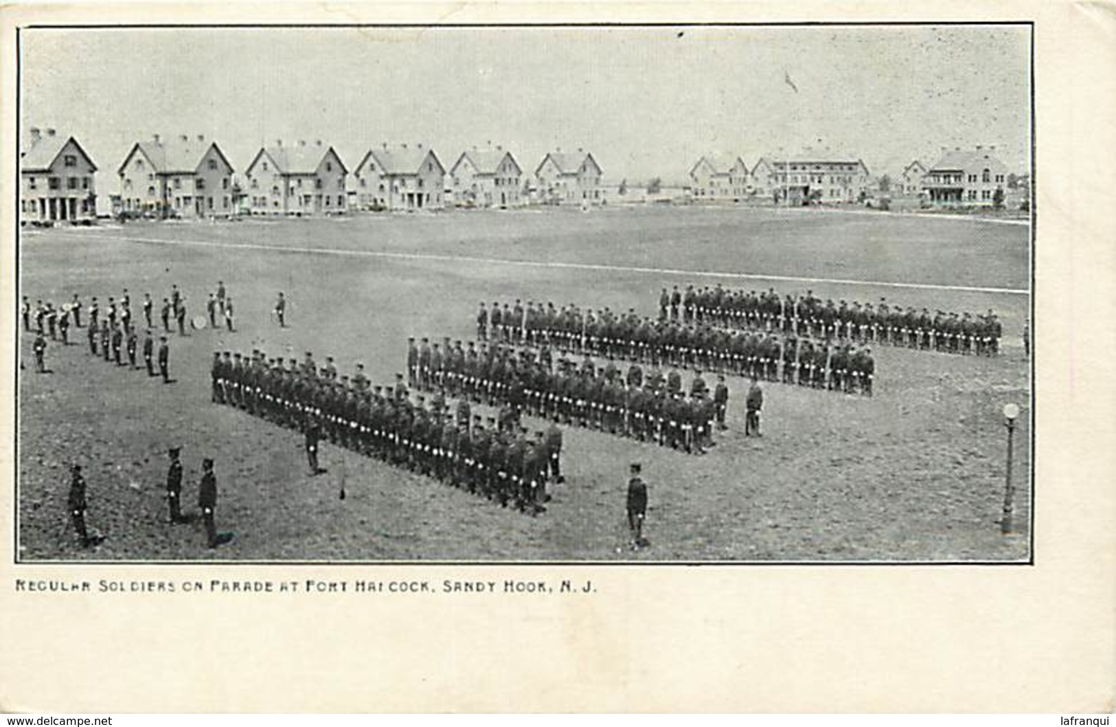 Pays Div -ref T215- Etats Unis D Amerique - United States Of America - Usa - Soldiers Parade A Fort Hancok -sandy Hook - - Autres & Non Classés