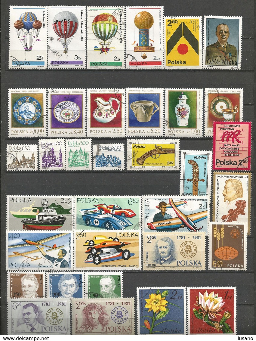 Pologne - Collection De 370 Timbres Oblitérés Tous Différents - Collections (sans Albums)