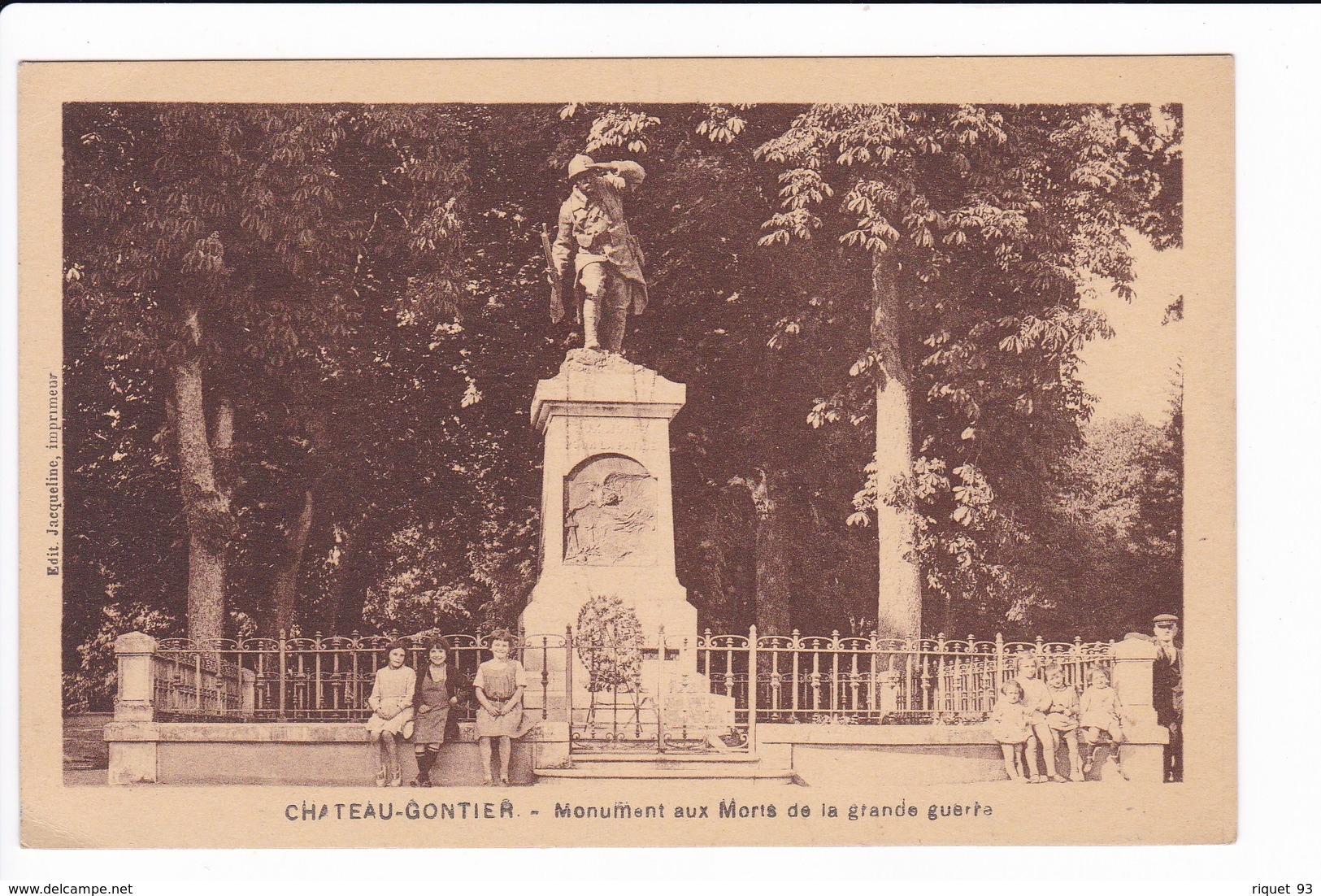 CHATEAU-GONTIER  -  Monument Aux Morts De La Grande Guerre - Chateau Gontier