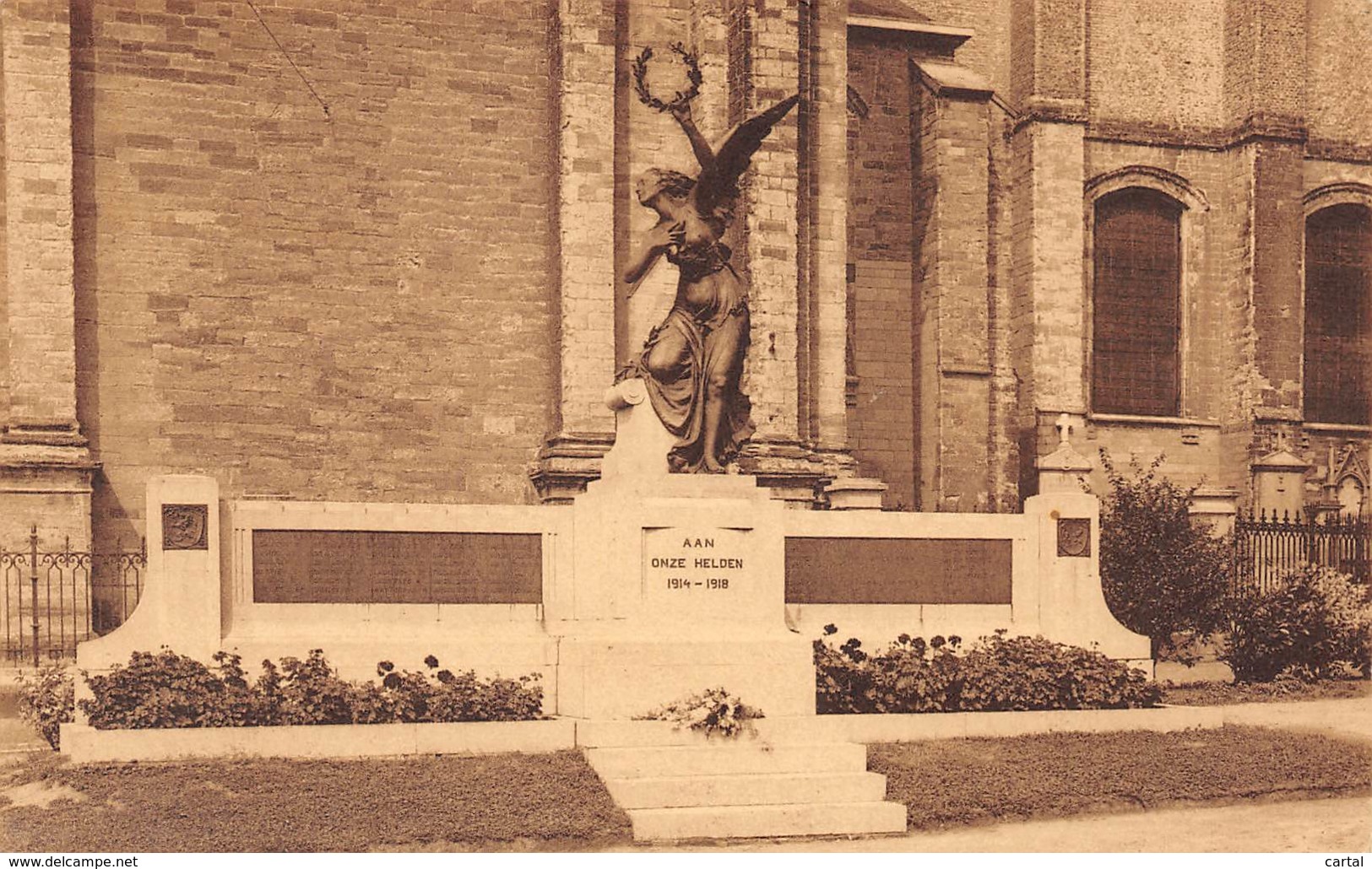 NINOVE - Aan Onze Helden - Monument De La Victoire - Ninove