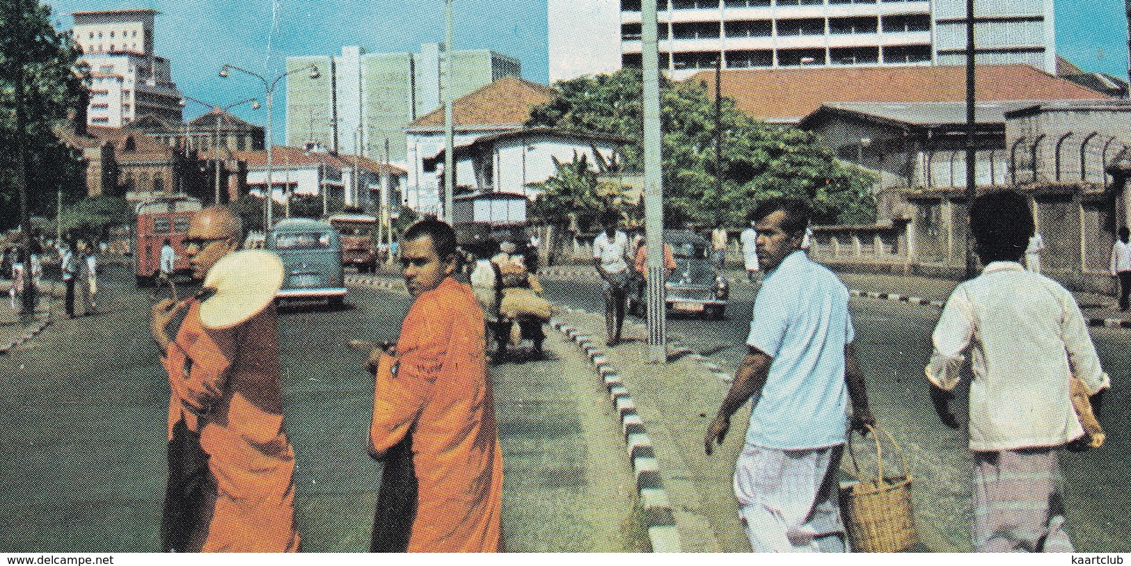 Colombo: MORRIS MINOR 1000, VW T1-BUS, TRUCKS - Street Scene - (Sri Lanka) - Toerisme