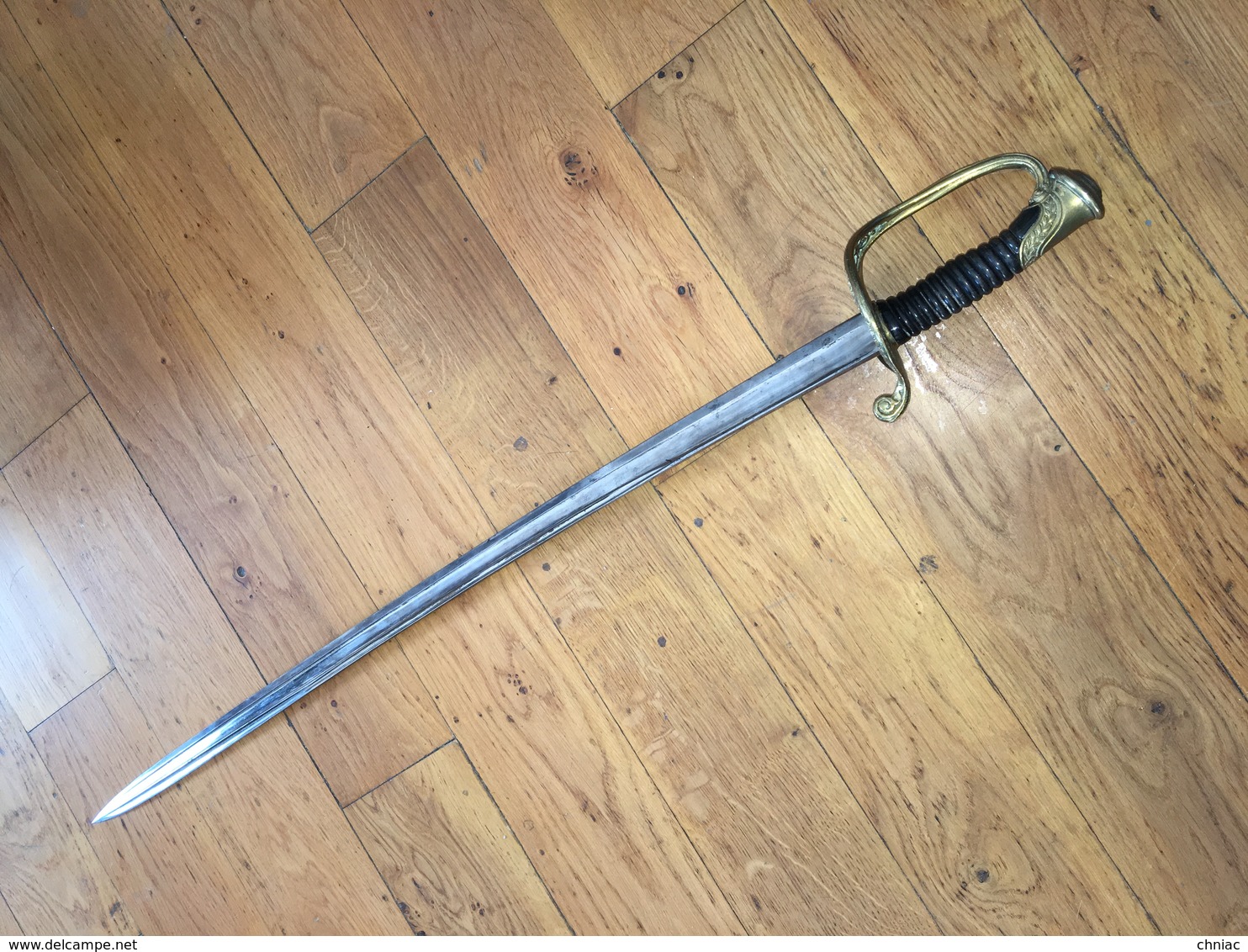 SABRE REGLEMENTAIRE FRANÇAIS D’OFFICIER D’INFANTERIE MODELE 1855 DE LA MANUFACTURE DE CHATELLERAULT - Armes Blanches