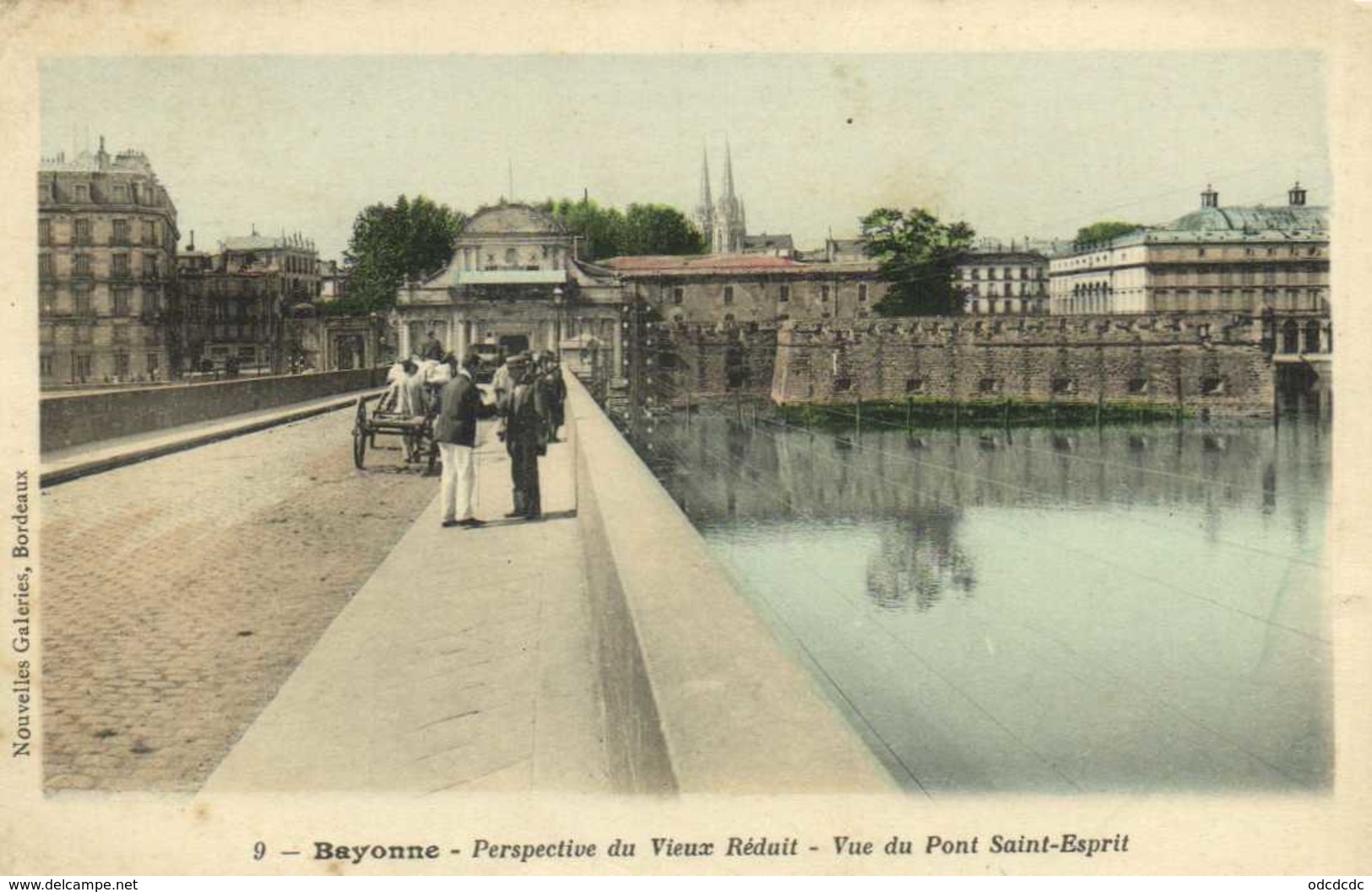 BAYONNE  Perspective Du Vieux Réduit Vue Du Pont Saint Esprit Colorisée  RV - Bayonne