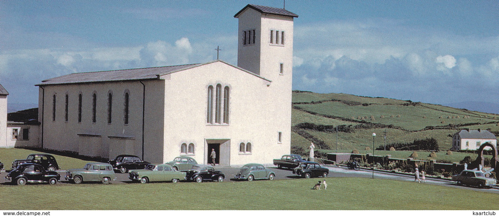 Donegal: MORRIS MINOR, CONV., HILLMAN HUSKY, VW 1200 KÄFER/COX, FORD ZEPHYR MK2,ANGLIA,100E - Franciscan Friary- Ireland - Toerisme