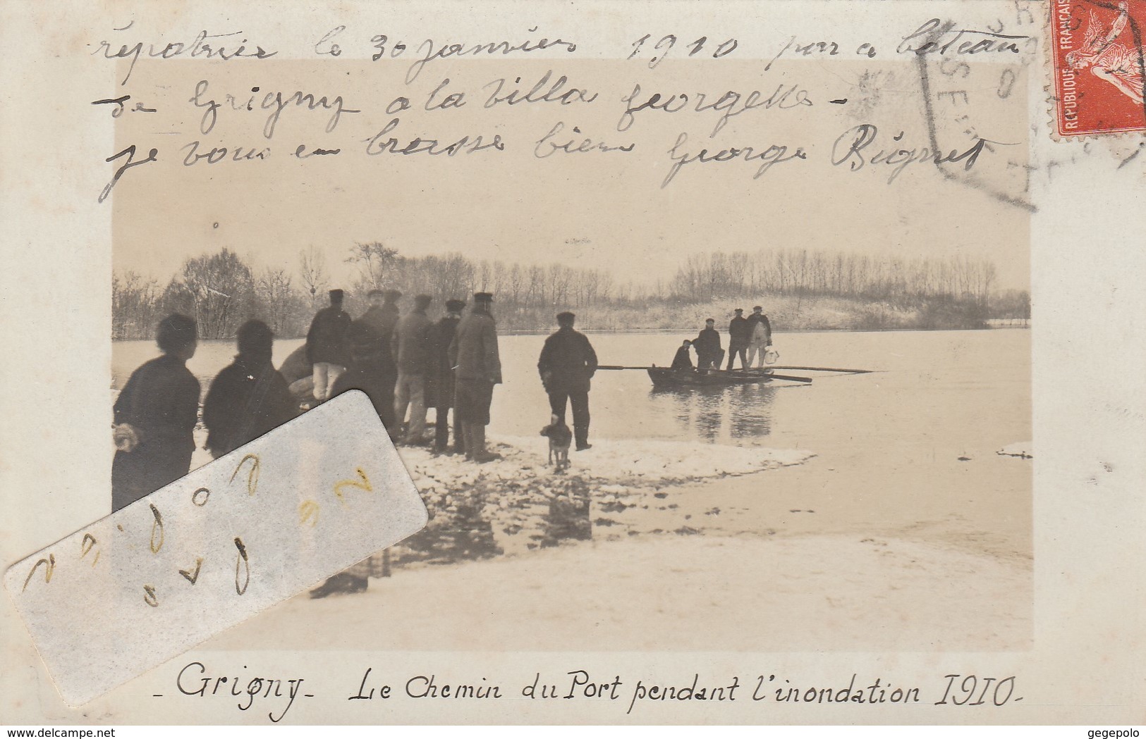 GRIGNY  - Le Chemin Du Port Pendant L'inondation 1910      ( Carte Photo ) - Grigny