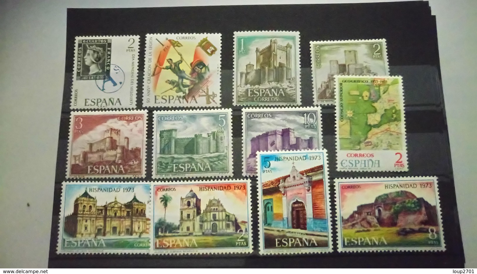 P102 LOT 68 PLAQUETTES TIMBRES MONDE NEUFS / OB  A TRIER COTE++ DÉPART 10€