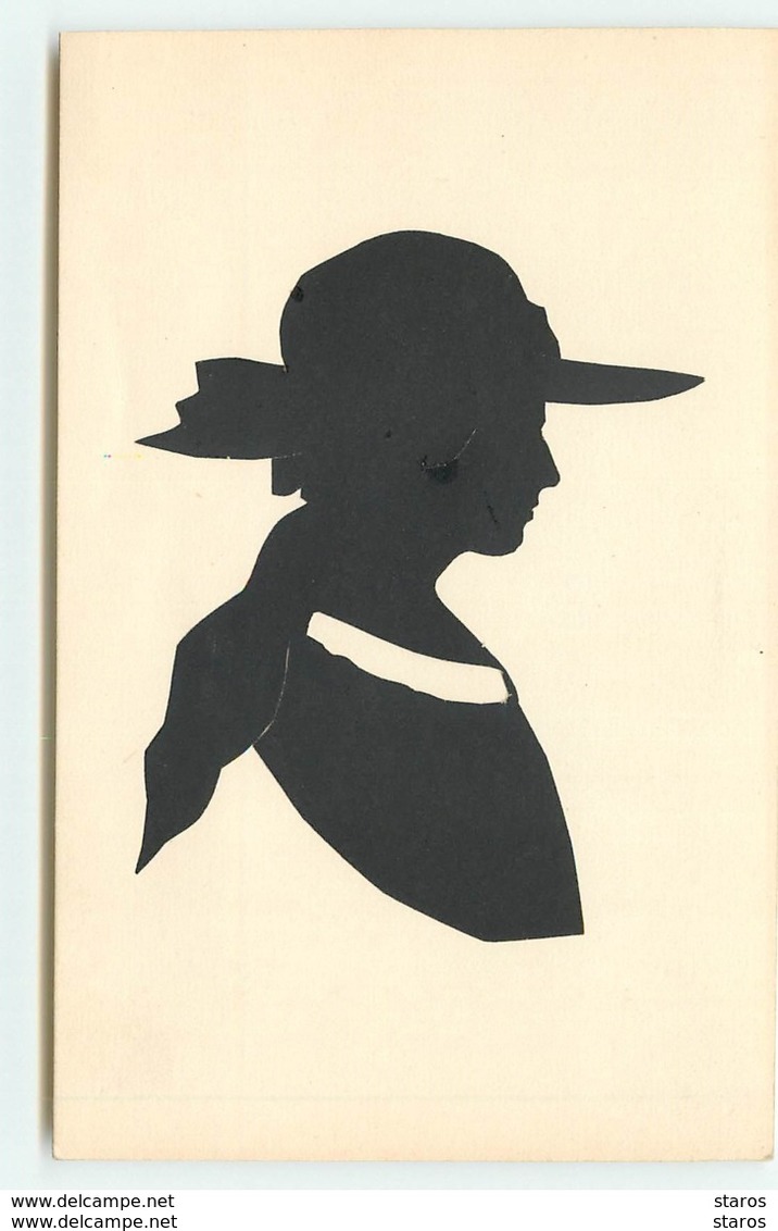 Silhouette N°11 -  Femme Portant Un Chapeau - Silhouettes