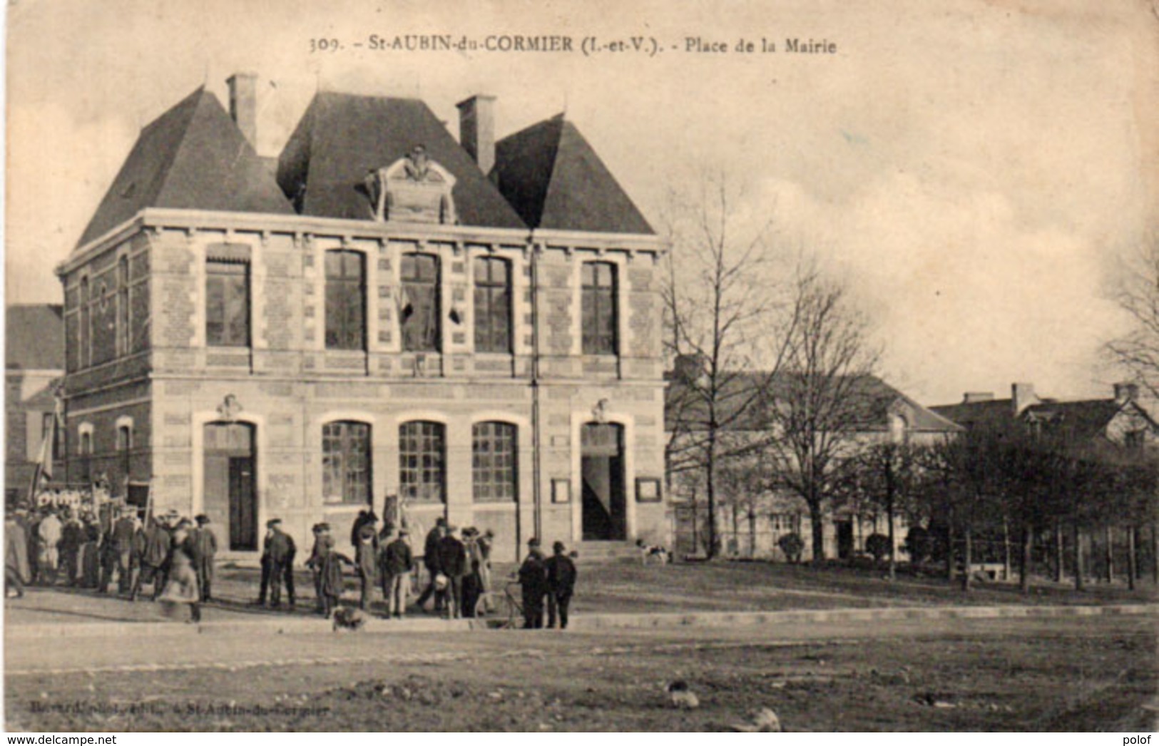 SAINT AUBIN DU CORMIER - Place De La Mairie    (113877) - Rennes