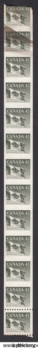 Canada 1992 MNH Sc 1395a 43c Flag, Green Coil Strip Of 13 - Variétés Et Curiosités