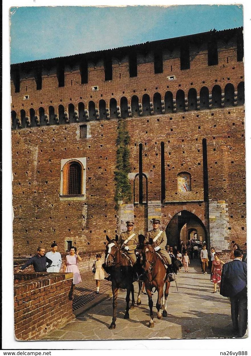 Milano - Castello Sforzesco - Carabinieri A Cavallo. - Milano