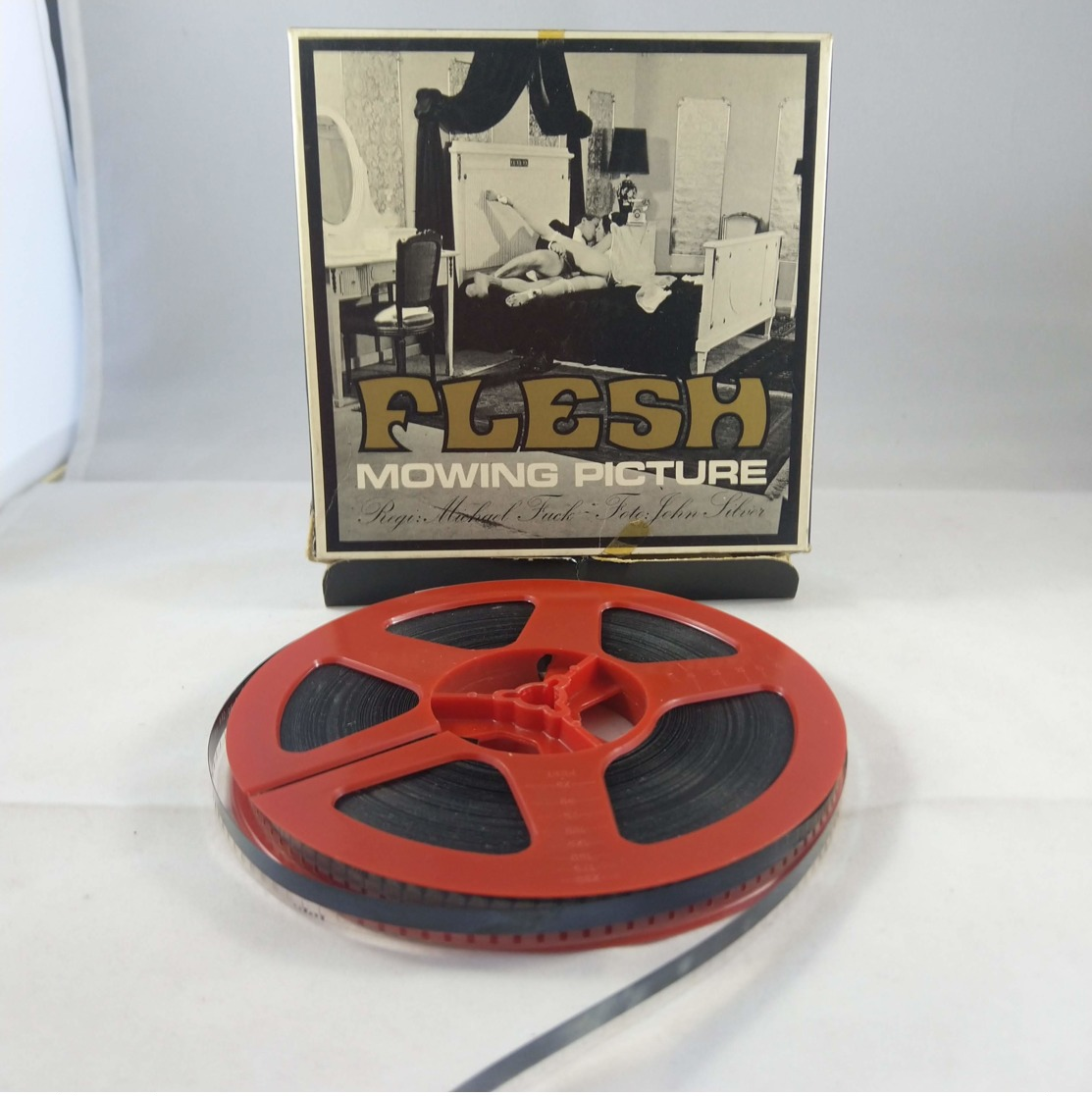 Vintage XXX Adult Super 8mm Movie - Flesh-Film Mowing Moving Picture The Wedding - Autres Formats