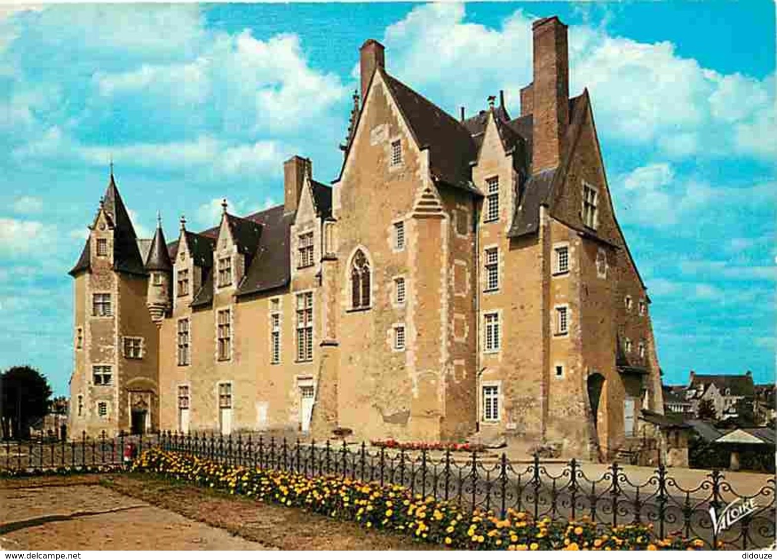 49 - Baugé - Le Château - Fleurs - Carte Neuve - Voir Scans Recto-Verso - Autres & Non Classés