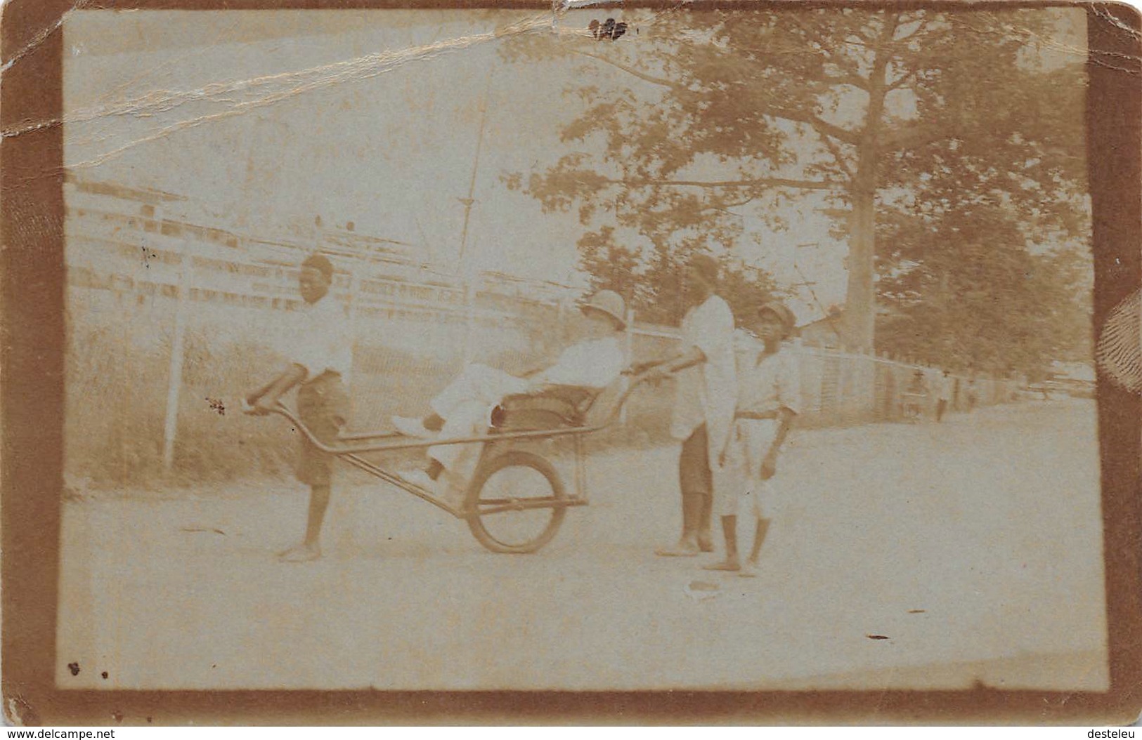 Photo Postcard CONGO Belge - Ricksha - Autres & Non Classés