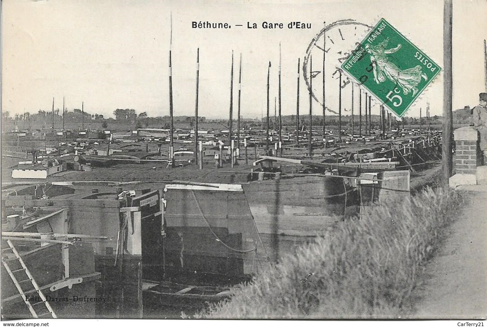 CPA. BETHUNE. LA GARE D'EAU. - Bethune