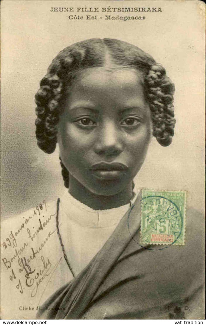 ETHNIQUES - Carte Postale - Jeune Fille Bétsimisiraka - L 29899 - Afrique