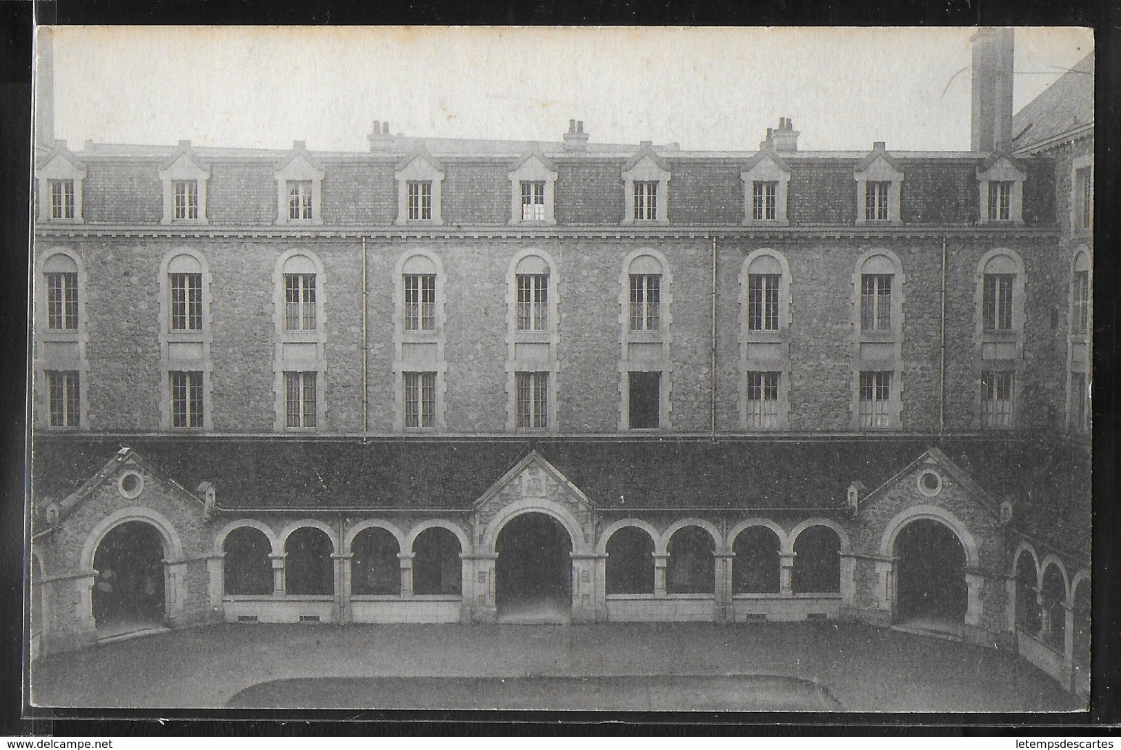CPA 51 - Reims, Maison Diocésaine Saint-Sixte - Reims