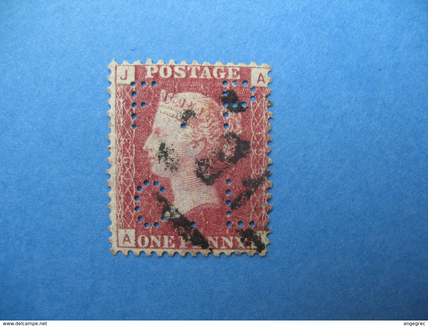 Perforé Perfin Lochung , Great Britain QV  FPCL - Grande Bretagne Queen Victoria  See, à Voir - Perfins