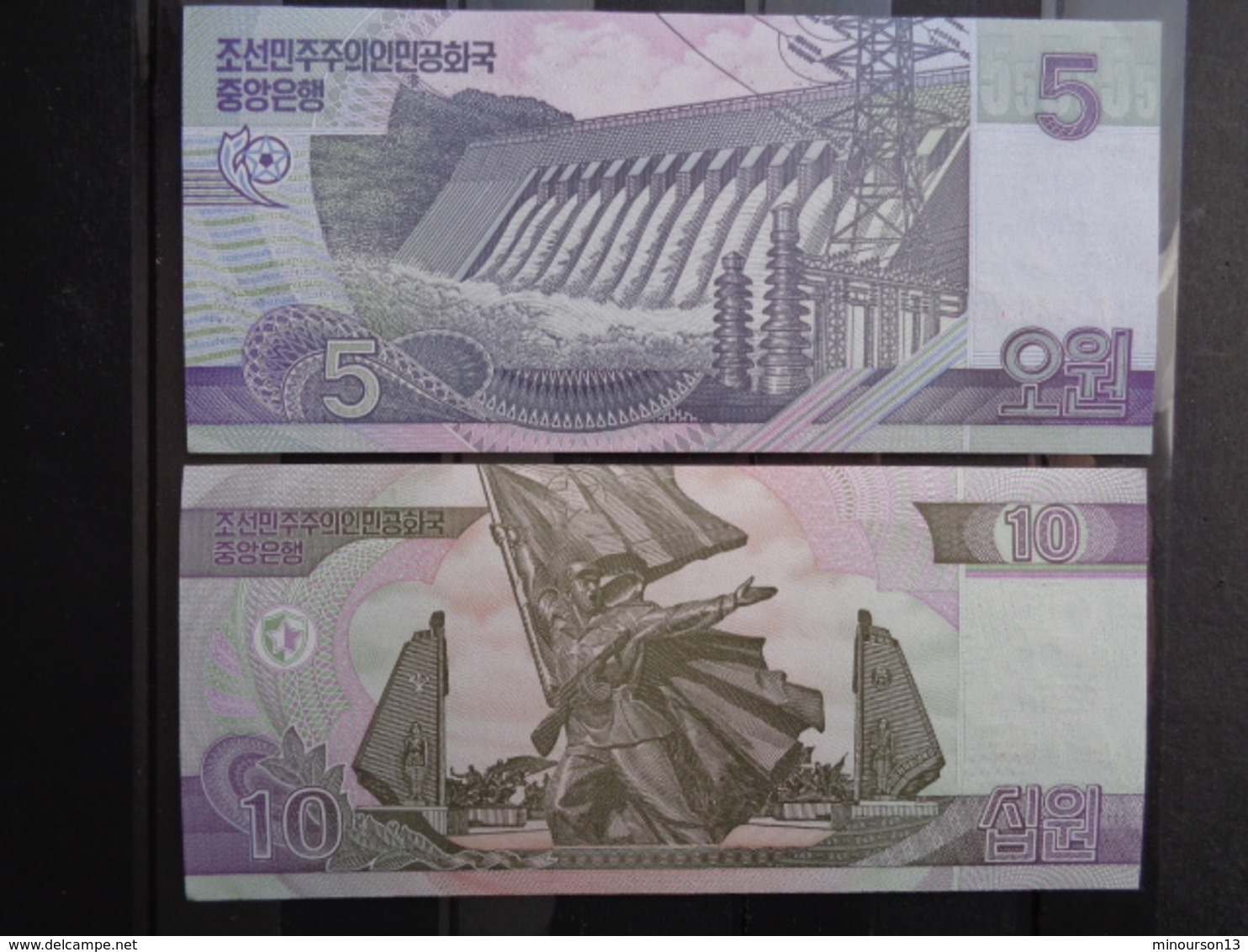 2  BEAUX BILLETS DU JAPON DE 5 ET 10 DE 2002 - Japon