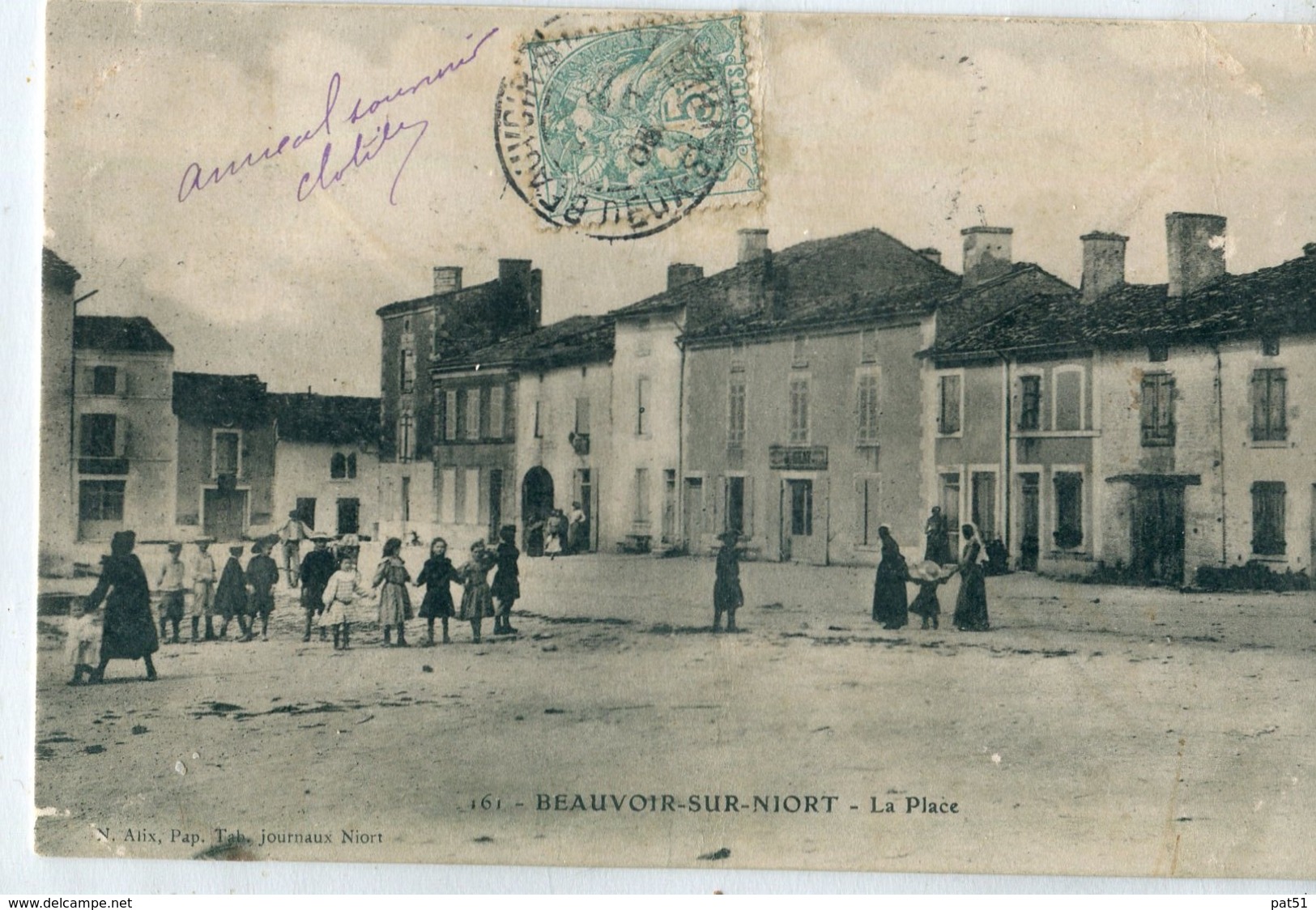 79 - Beauvoir Sur Niort : La Place - Beauvoir Sur Niort