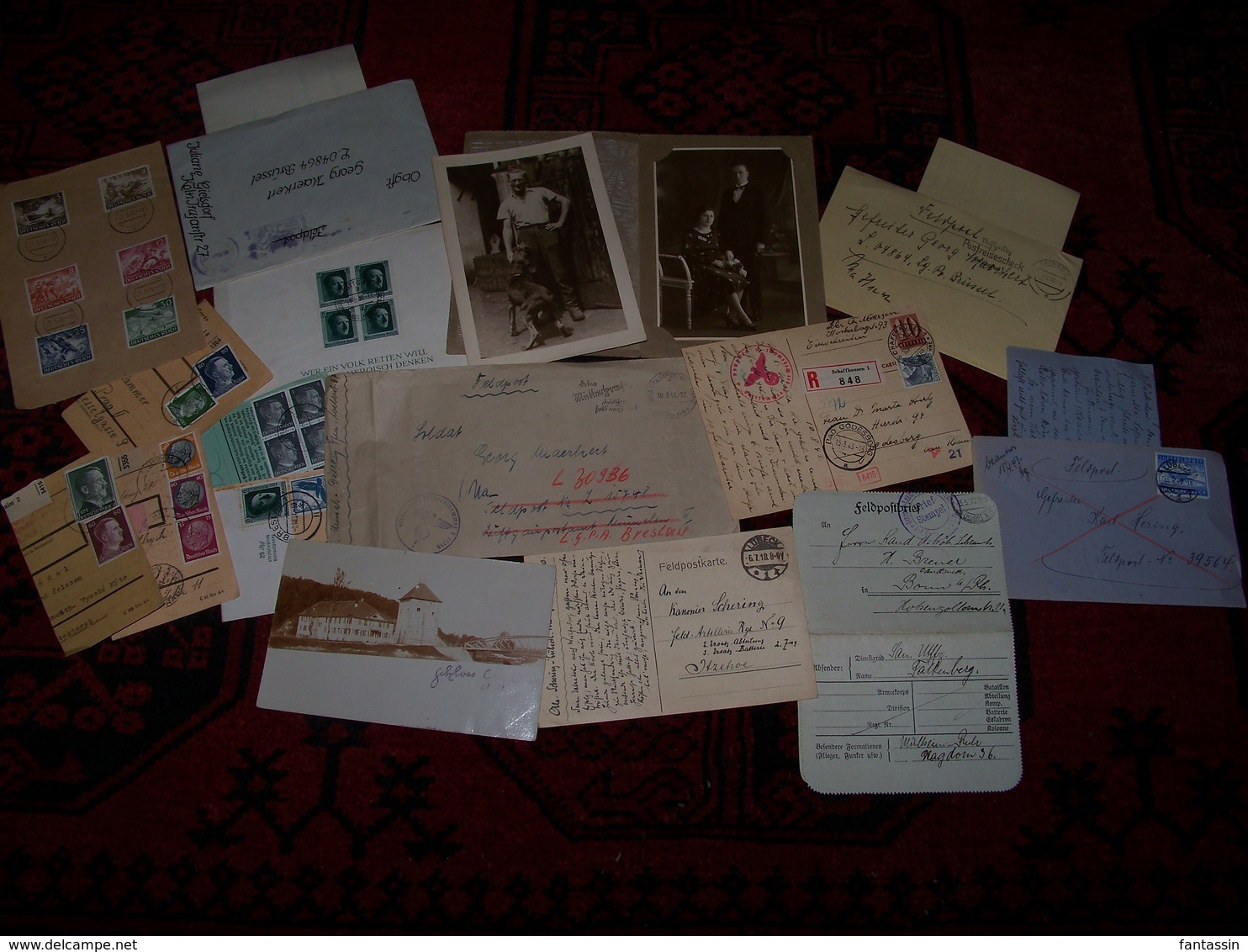 Lot De Documents Et Papiers Divers Allemand Guerre De 1943/45.......cartes Postales , Lettres ,timbres Avec Tampons..... - Documents