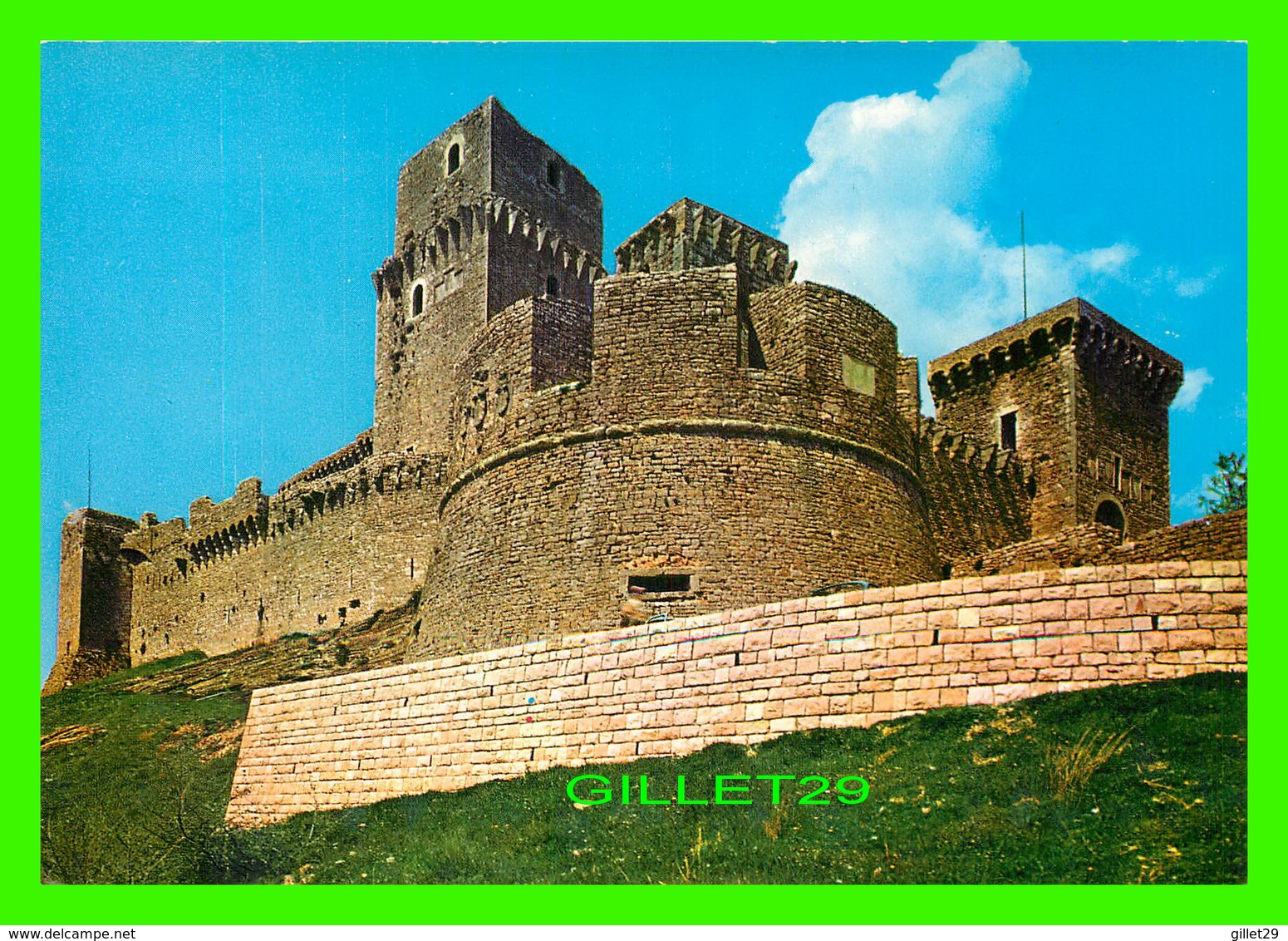 ASSISI, ITALIA - ROCCA MEDIOEVALE - FORTERESSE DU MOYEN ÂGE - - Perugia