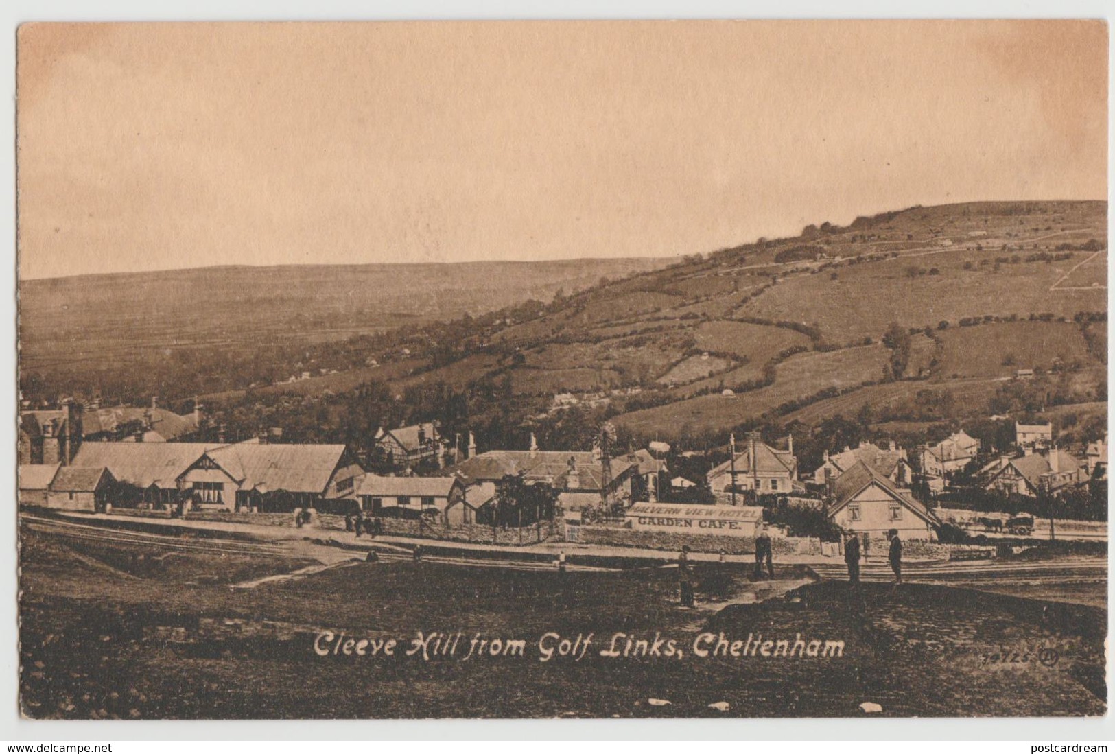 UK Cleeve Hill From Golf Links, Cheltenham Vintage Postcard - Cheltenham