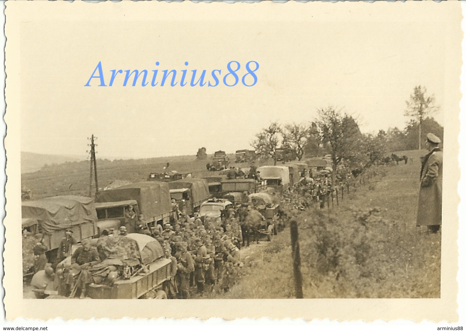 Campagne De France 1940 - A L'arrêt Sur La Route D'Aubenton - 12. Armee (AOK 12) - Abteilung IV A - Westfeldzug - Guerre, Militaire