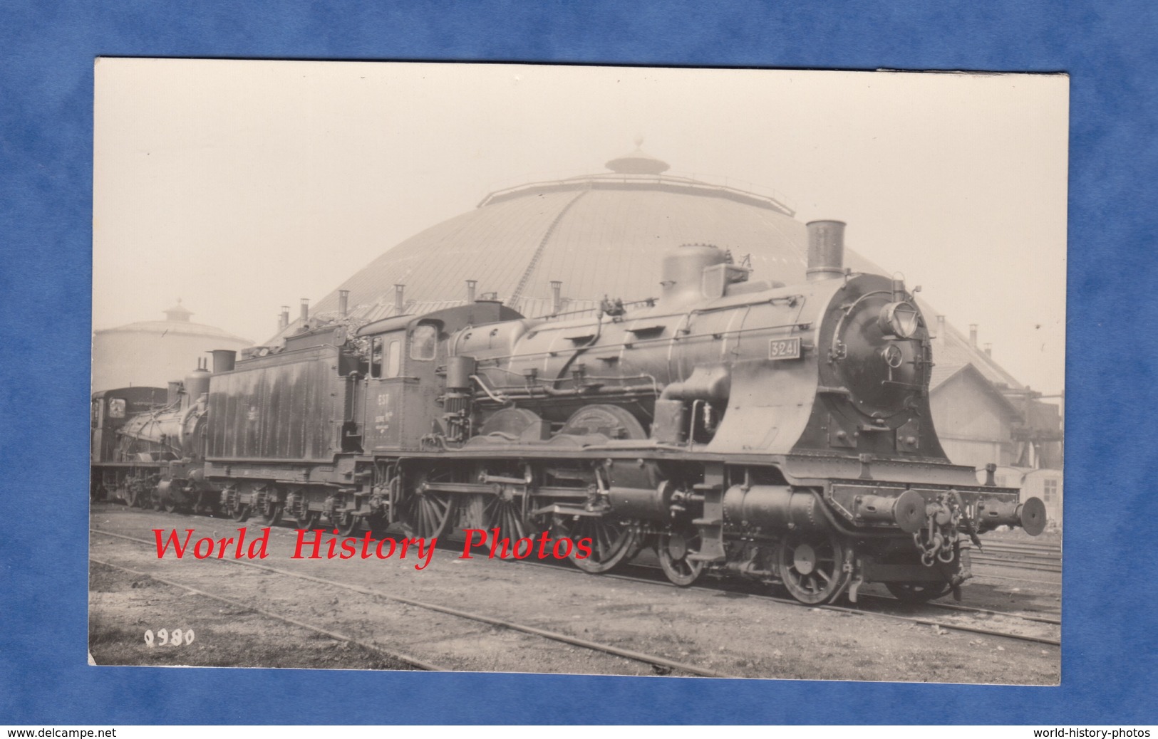 CPA Photo - Gare à Situer , France - Belle Locomotive EST Série 11 N° 3241 - Chemin De Fer Rail Tender Bahn Eisenbahn - Trains