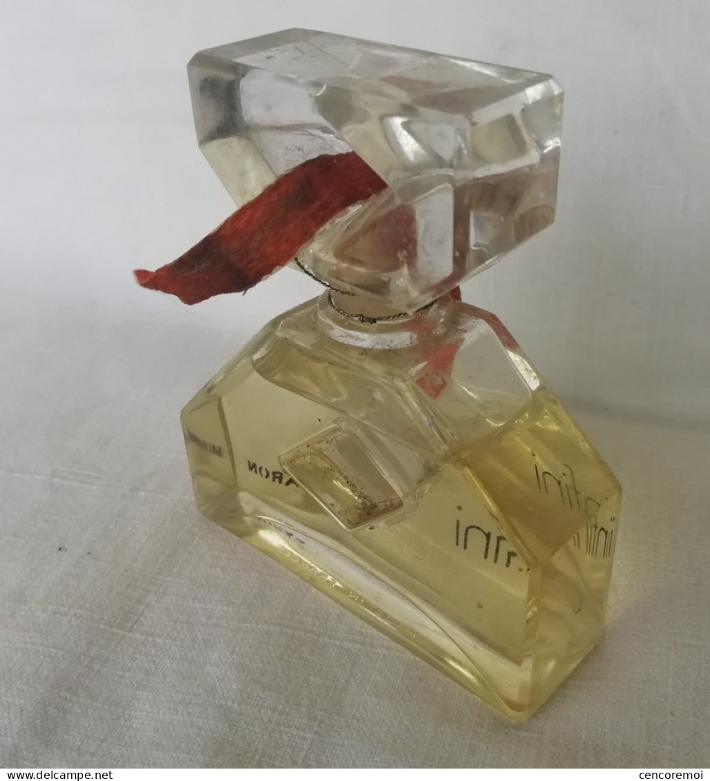 Flacon De Parfum Ancien L'infini De Caron, Factice - Fakes