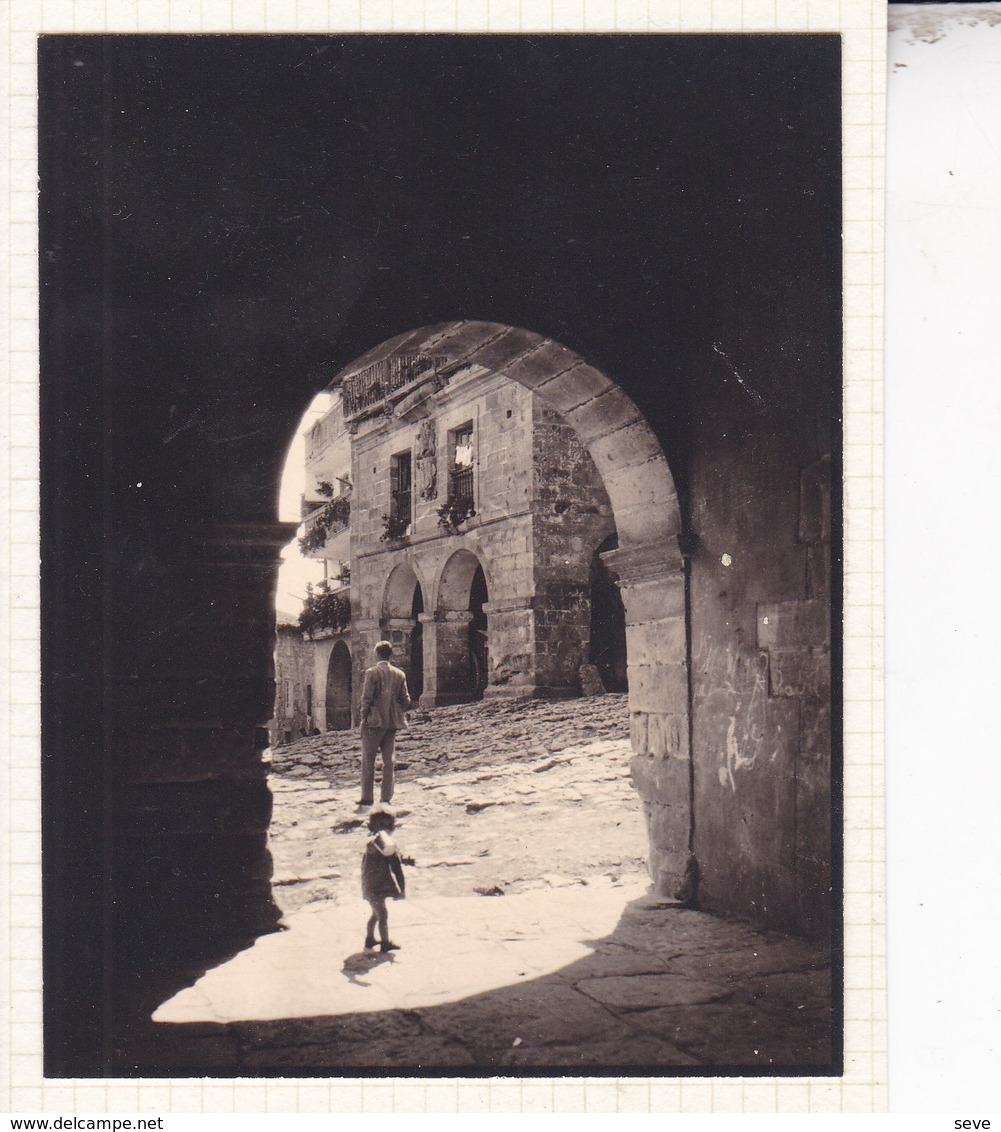 SANTILLANA Del MAR Cantabrie ESPAGNE 1929 Vue Du Port Photo Amateur Format Environ 7,5 Cm X 5,5 Cm - Places