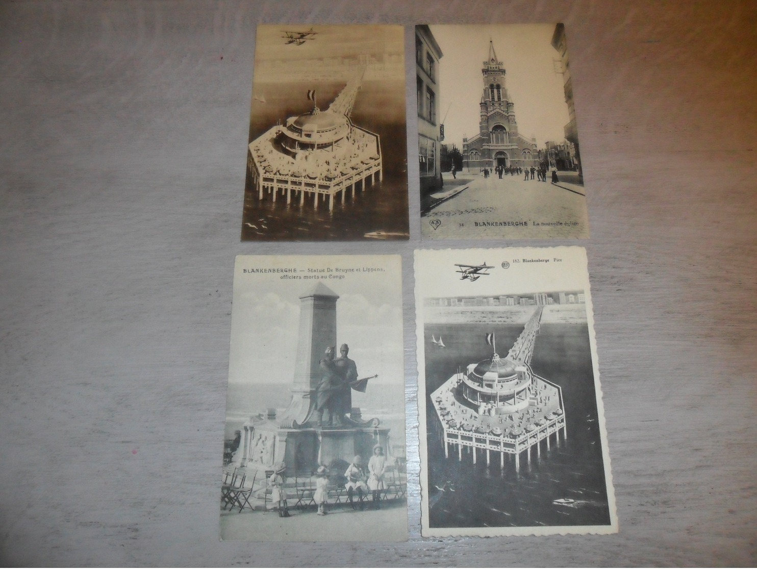 Beau lot de 60 cartes postales de Belgique  la côte  Blankenberge     Mooi lot van 60 postkaarten van België - 60 scans