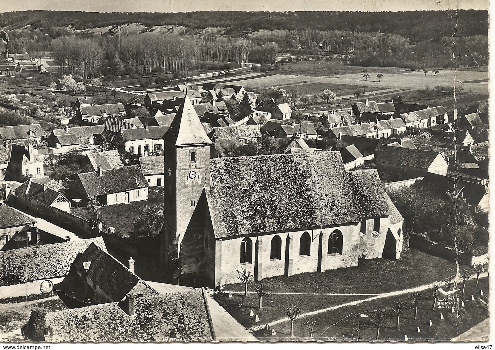 26   ROMANS    VUE  AERIENNE  PANORAMIQUE   AU CENTRE   PLACE  JEAN  JAUES - Saint-Georges-Motel