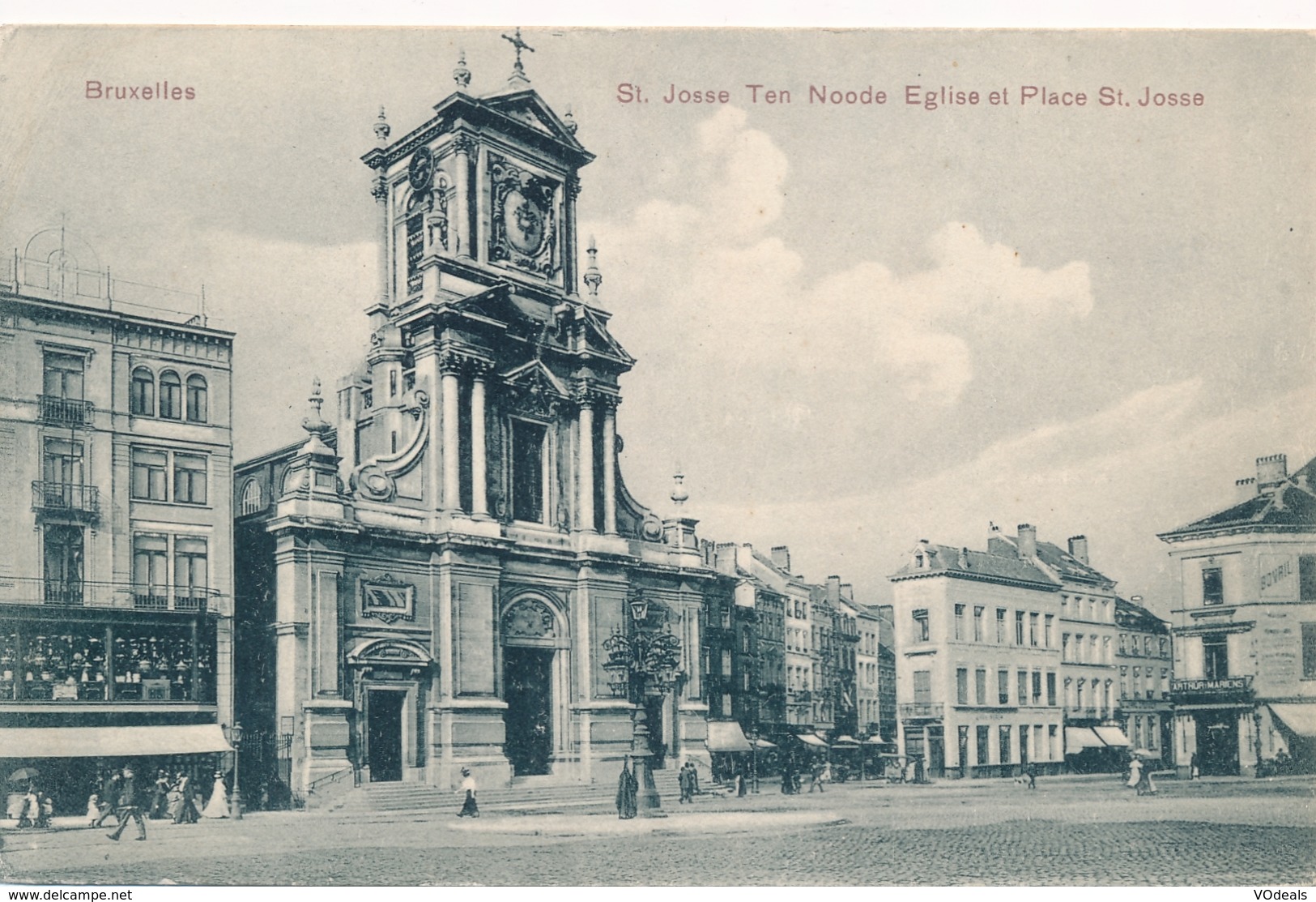 CPA - Belgique - Brussels - Bruxelles - St-Josse-ten-Noode - Eglise Et Place St-Josse - St-Joost-ten-Node - St-Josse-ten-Noode