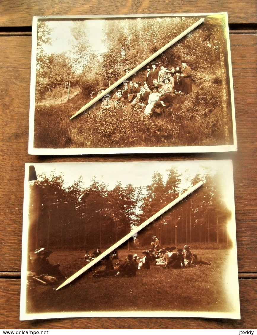 2 Stuks OUDE Foto's Van Personen Begin 1900 In De Natuur - Persone Anonimi