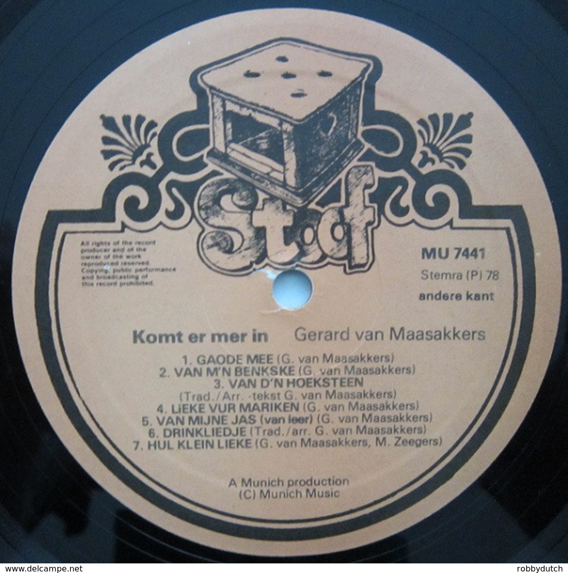 * LP *  GERARD VAN MAASAKKERS - KOMT ER MER IN (1978 on Stoof Records!)