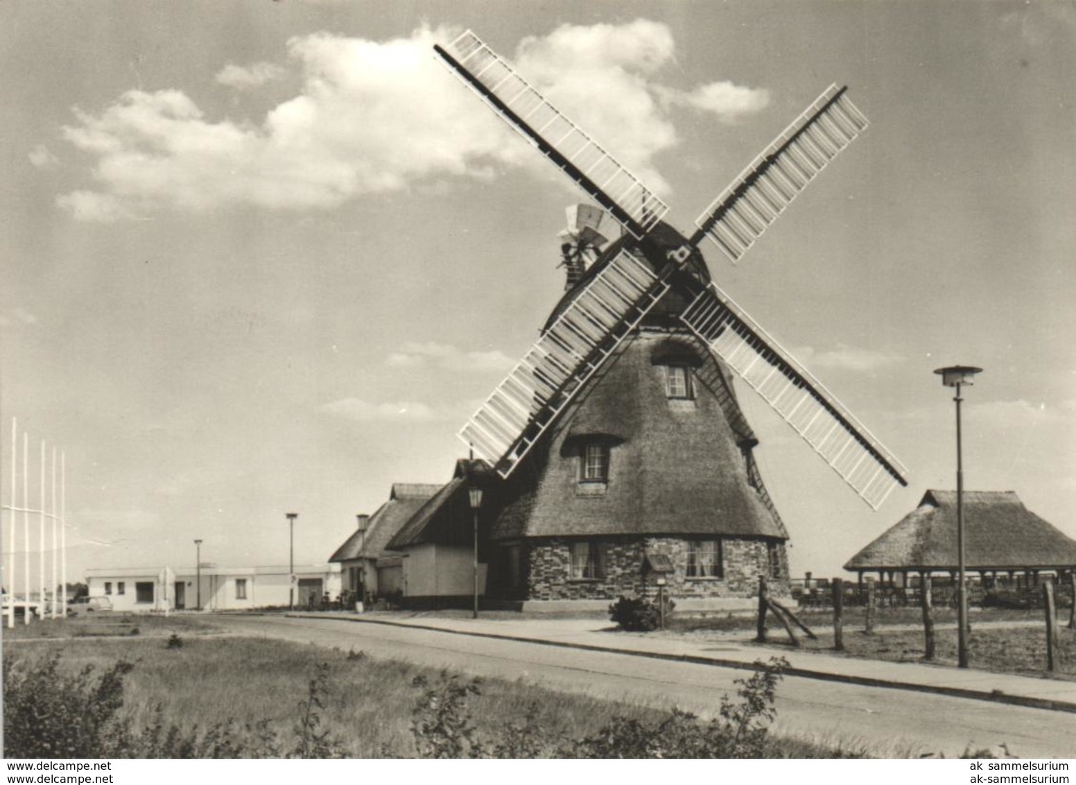 90 AK Mit Motiven Windmühlen / Windmill (Lot068) - Windmills