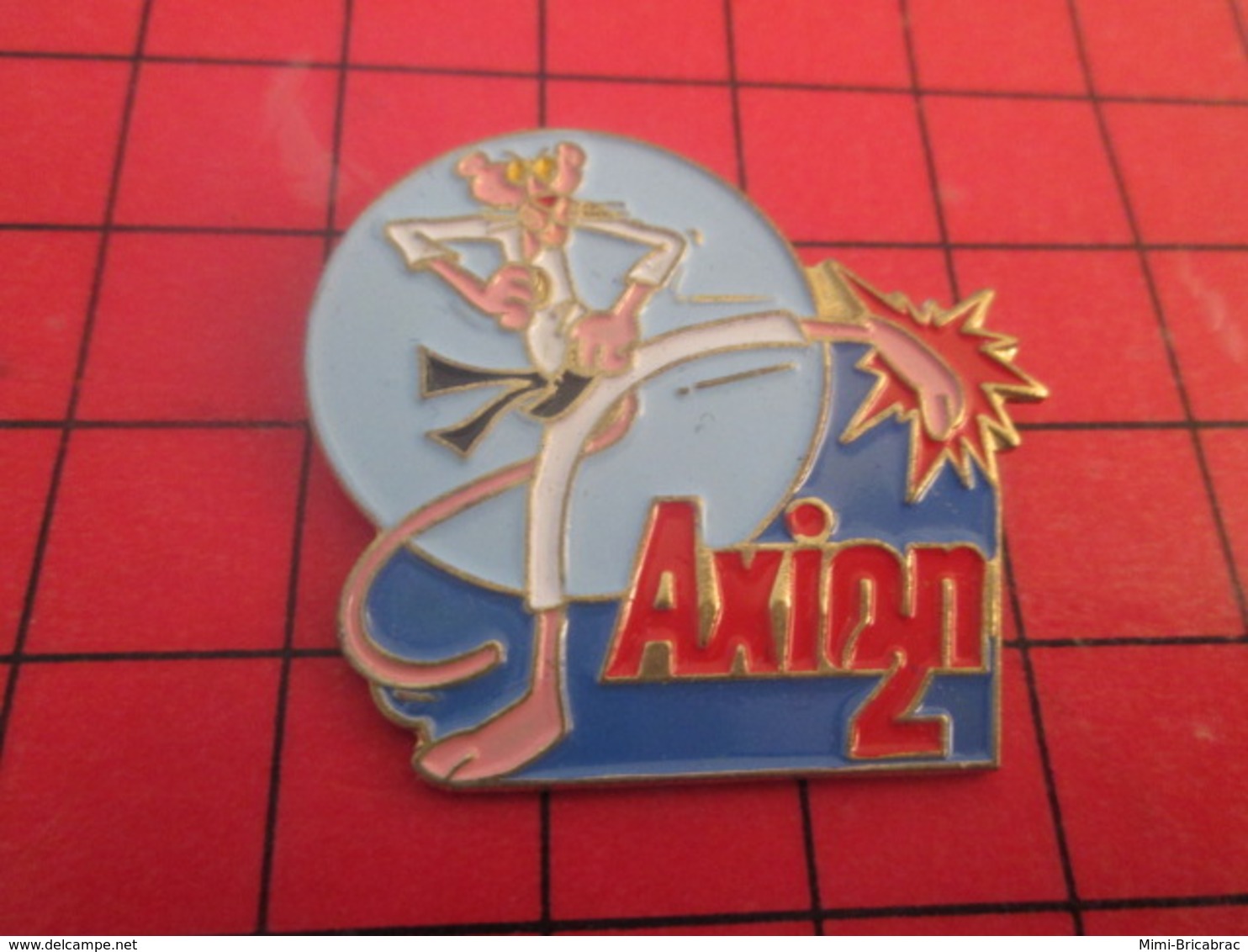 813e Pin's Pins / Beau Et Rare / THEME : CINEMA / DESSIN ANIME PANTHERE ROSE KARATE LESSIVE AXION 2 - Kino