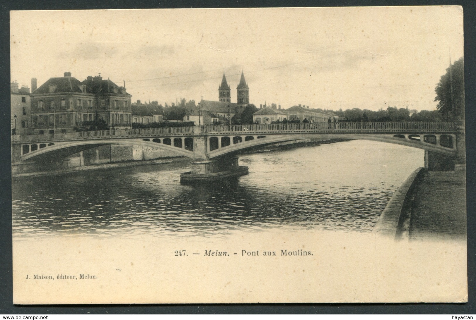 LOT DE 50 CARTES POSTALES DE SEINE ET MARNE 77